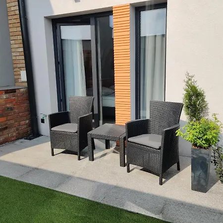 Nowe M4 Zyrardow Centrum - Blisko Suntago Exterior foto