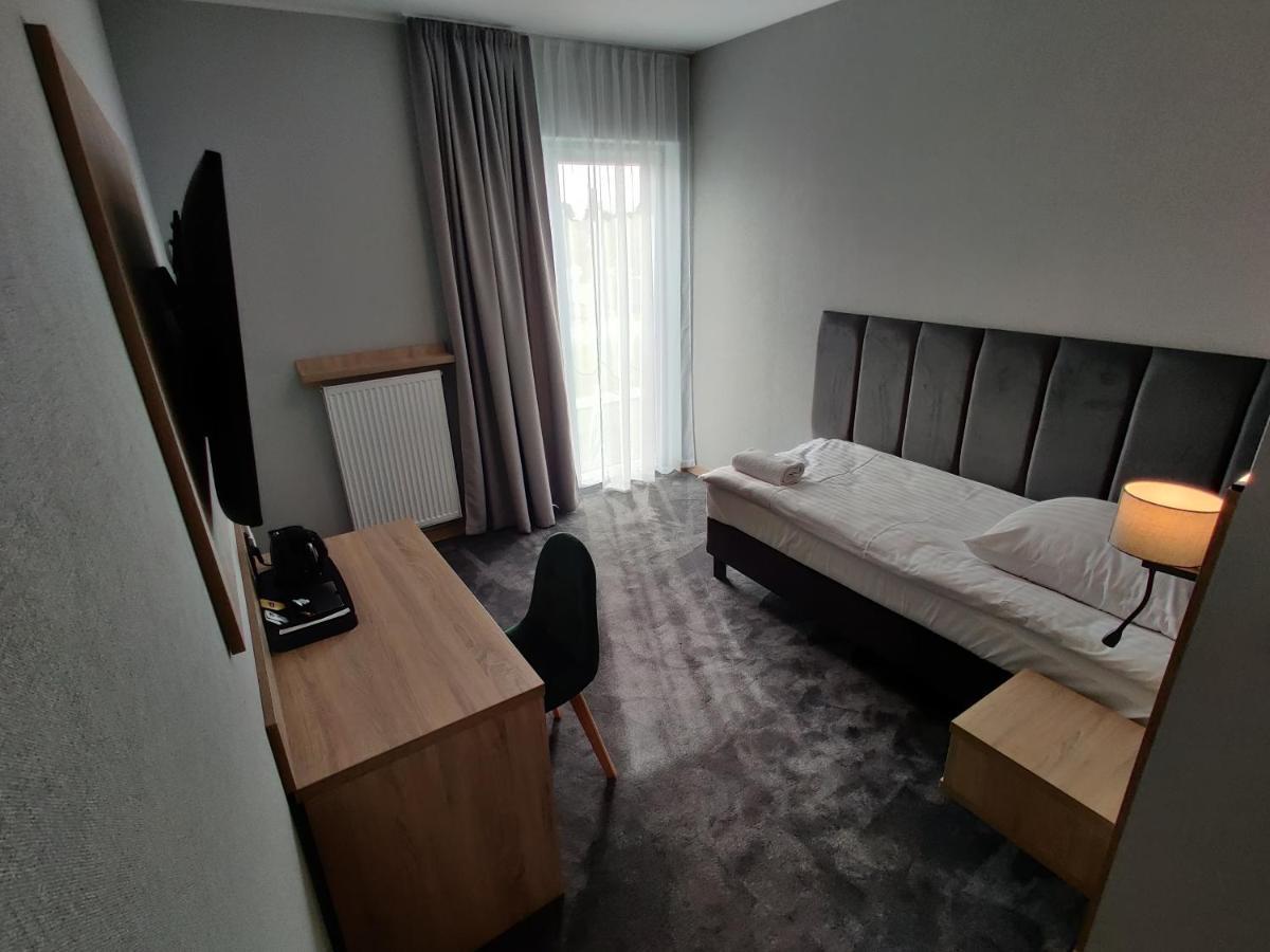 Nowe M4 Centrum - Blisko Suntago Frühstückspension *
