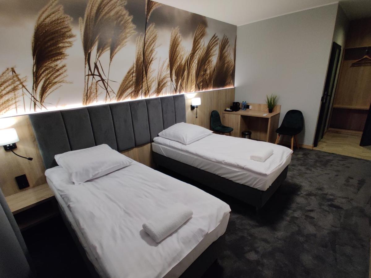 Nowe M4 Centrum - Blisko Suntago Bed and breakfast Zyrardow