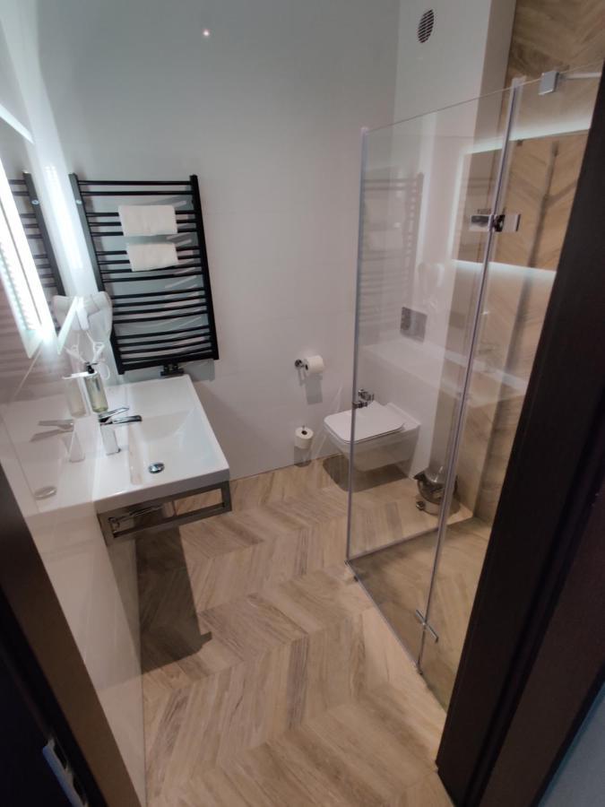 Nowe M4 Centrum - Blisko Suntago Bed and breakfast Zyrardow