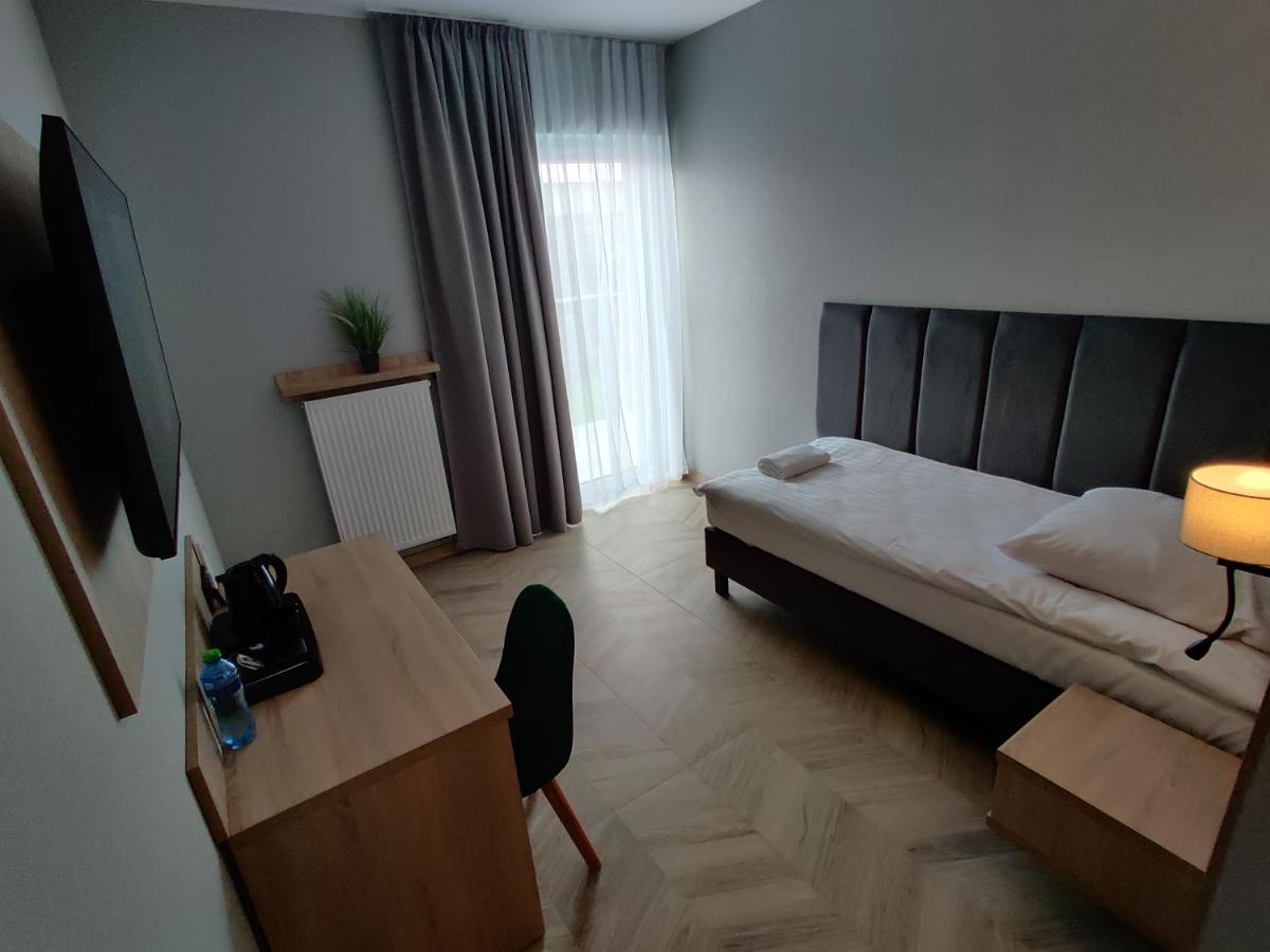 Frühstückspension Nowe M4 Centrum - Blisko Suntago Zyrardow