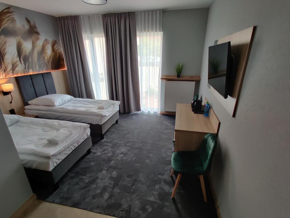 Bed and breakfast Nowe M4 Centrum - Blisko Suntago Zyrardow